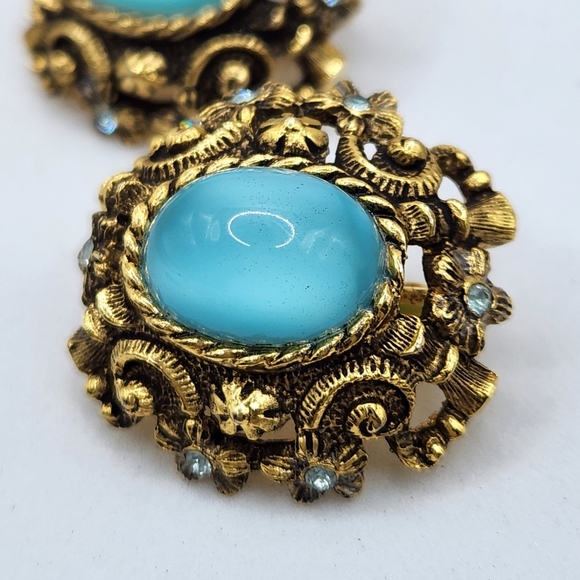 Sarah Cov 1971 "Czarina" Moonglow & Rhinestone Parure - Picture 10 of 13